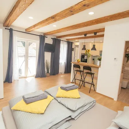 63 - 3 Apartment *